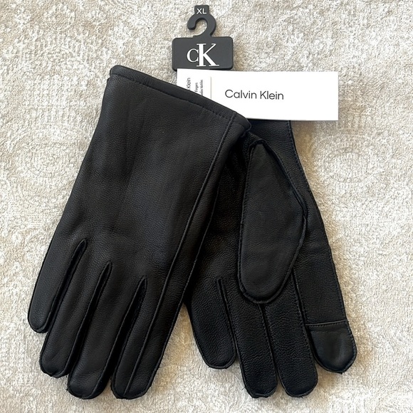 Brand New Calvin Klein Full Grain Goat Leather Tech Gloves Touchscreen Black - Picture 1 of 14